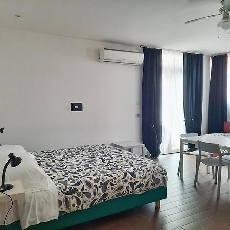 Residence Argentina R.T.A. Spotorno Bagian luar foto