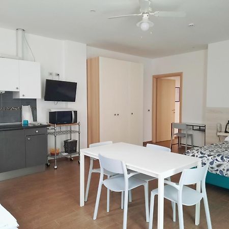 Residence Argentina R.T.A. Spotorno Bagian luar foto