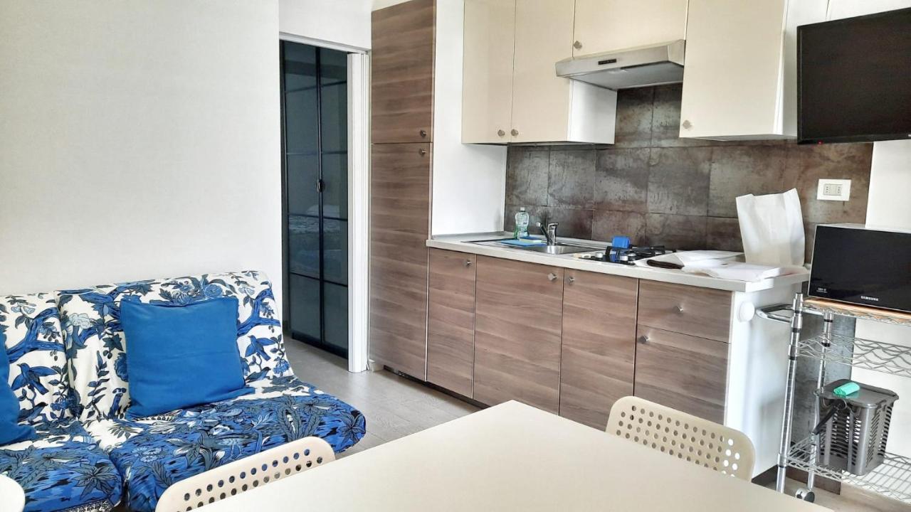 Residence Argentina R.T.A. Spotorno Ruang foto
