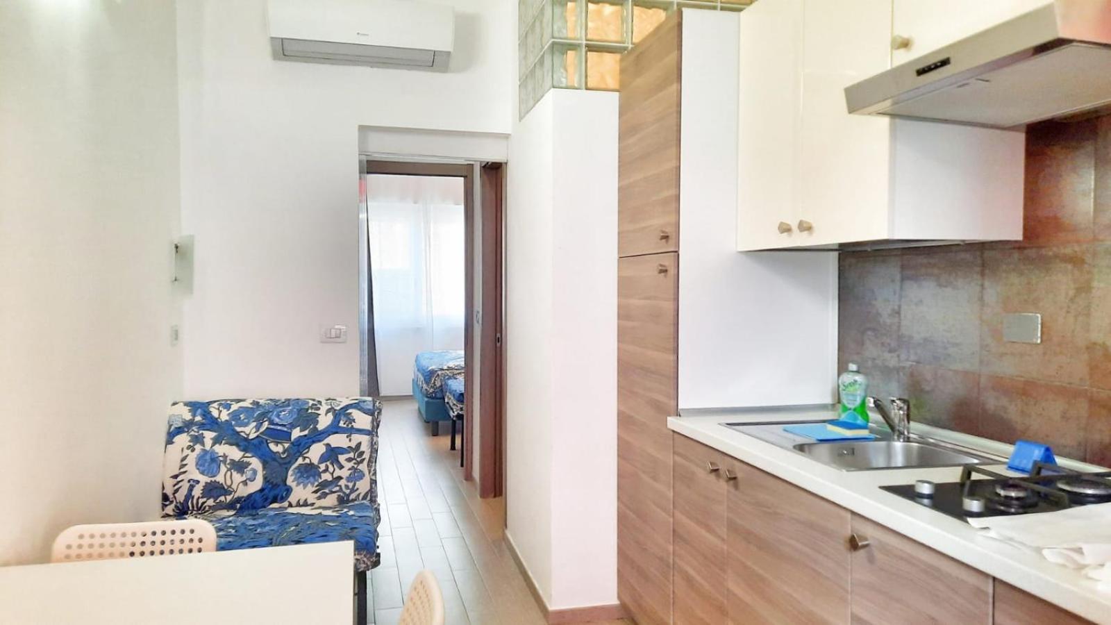Residence Argentina R.T.A. Spotorno Ruang foto