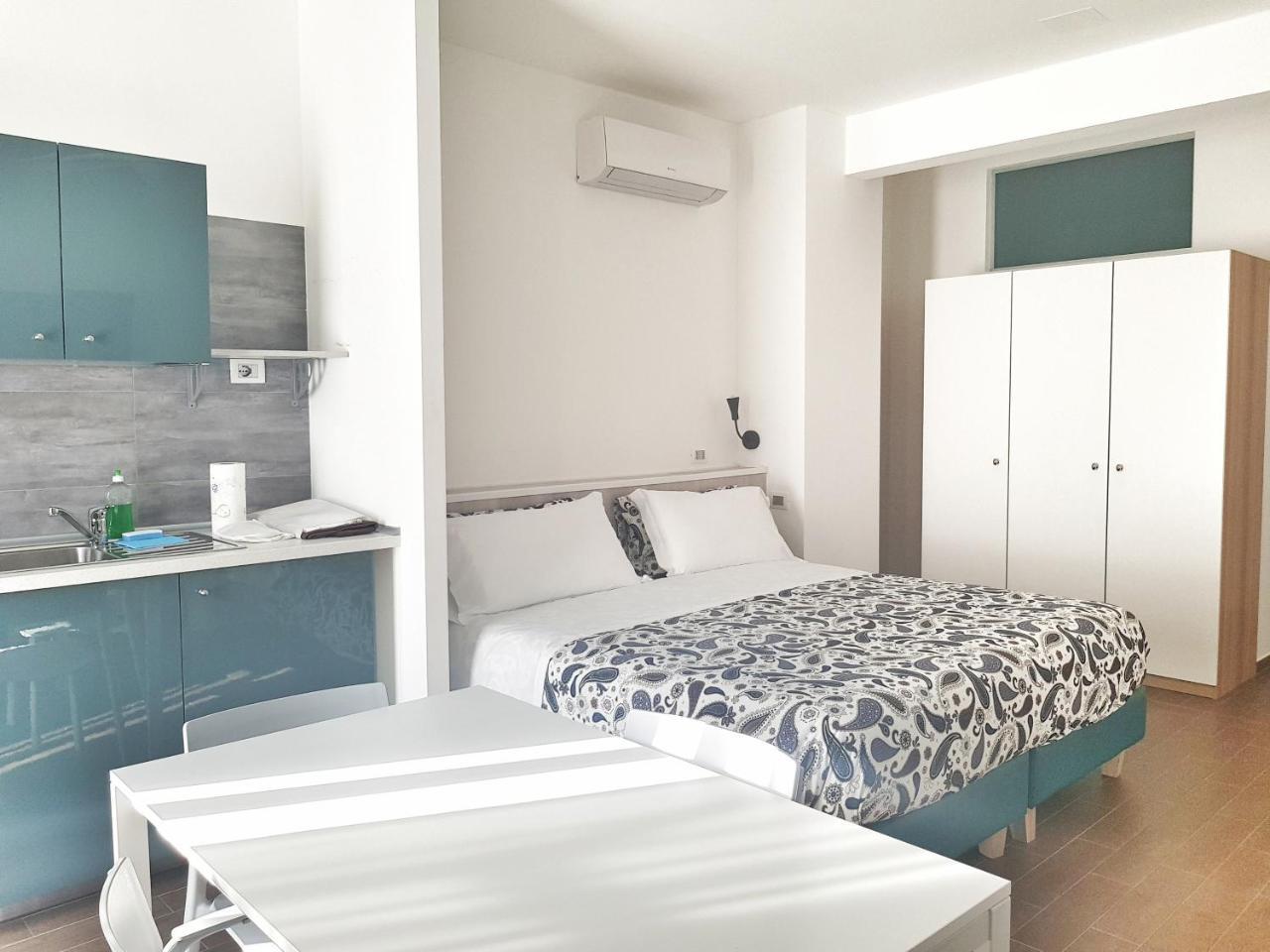 Residence Argentina R.T.A. Spotorno Ruang foto